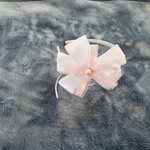 Easter Spring or Flower girl wedding headband - Picture 2 of 3